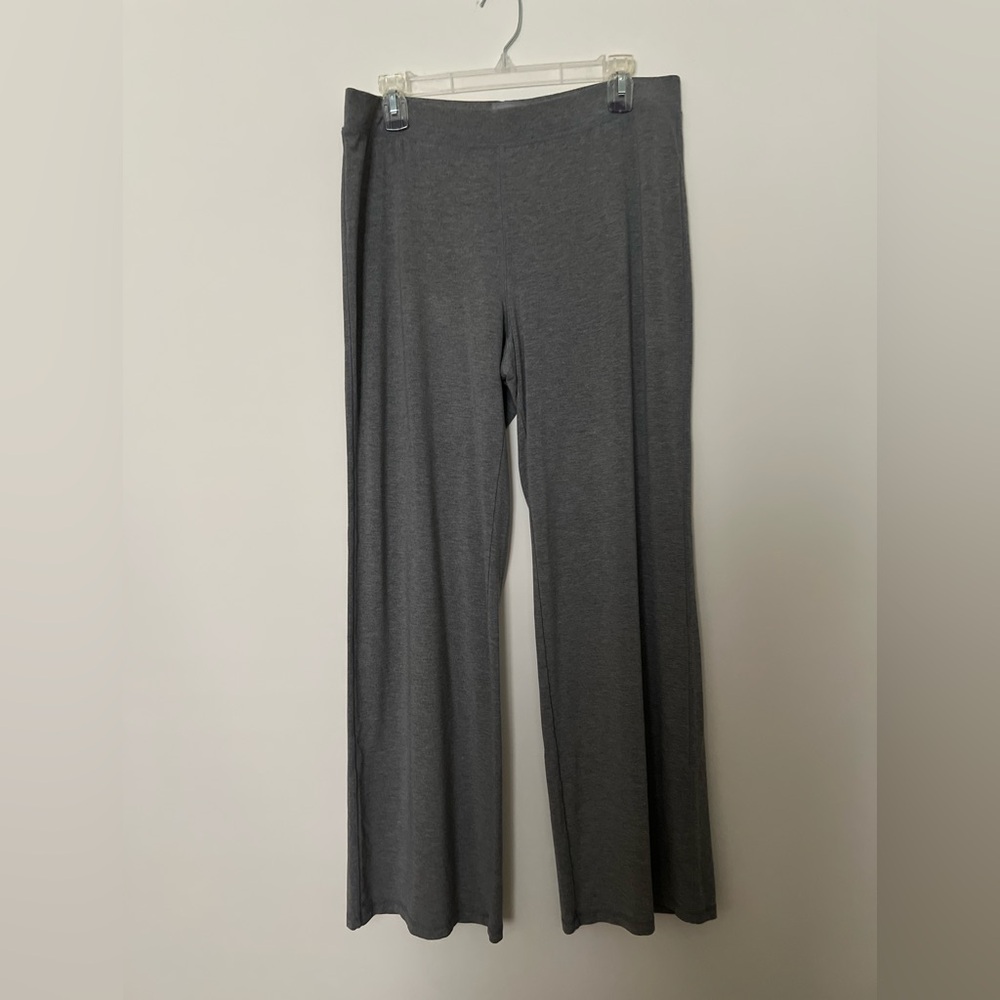 Liz Claiborne Studio Gray Wide-Leg Pants rayon spandex women’s Size M.
